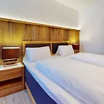 Aeon Appartement *